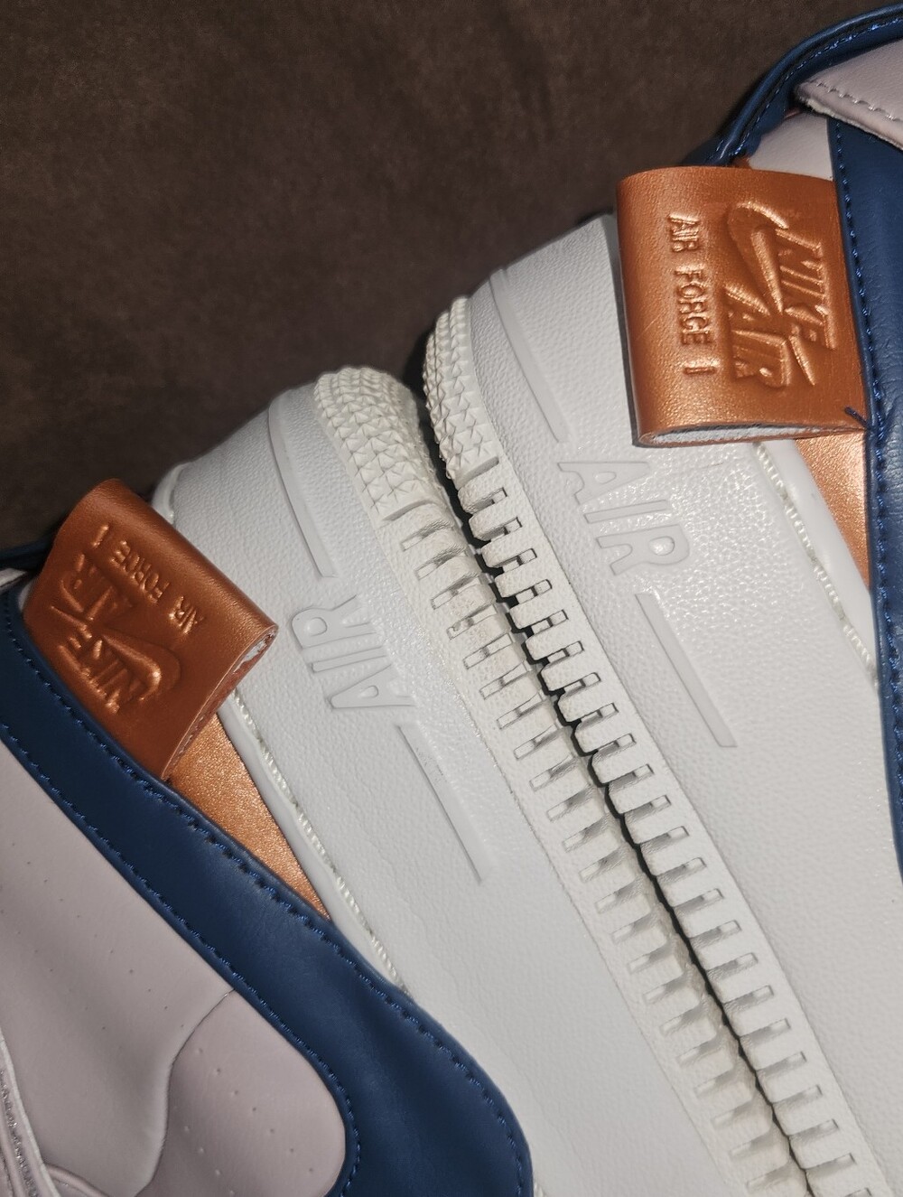 NIKE AIR FORCE 1 Women’s High-Top Sneakers in  Lavender Copper & Blue Sz 9 - Picture 6 of 12